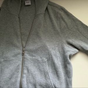 Aritzia TNA cropped waffle zip up sweater